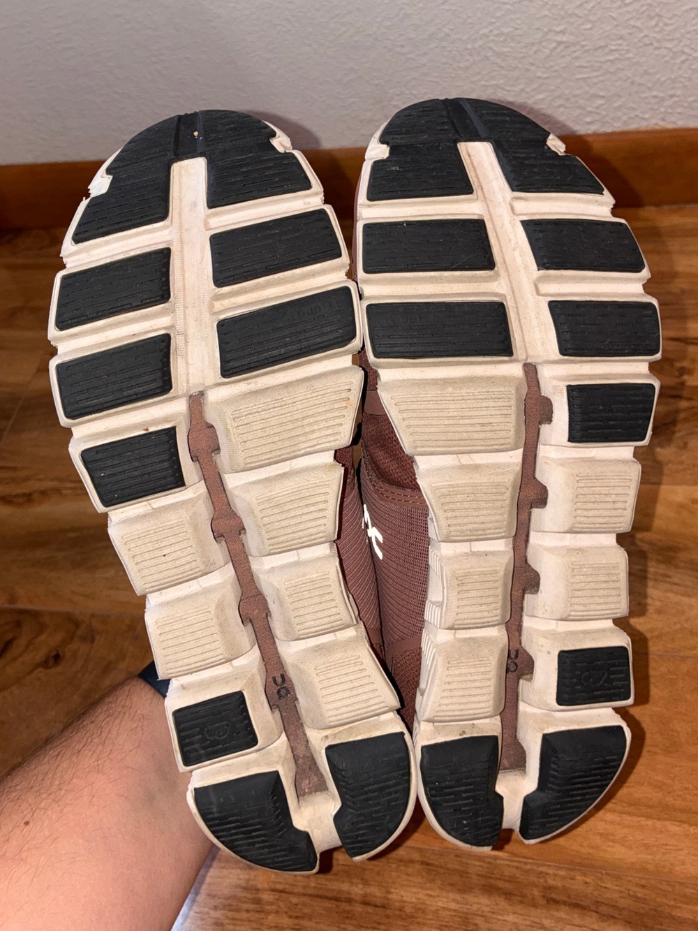 On Running Women's Athletic Shoes in Dusty Rose and White - Picture 7 of 10